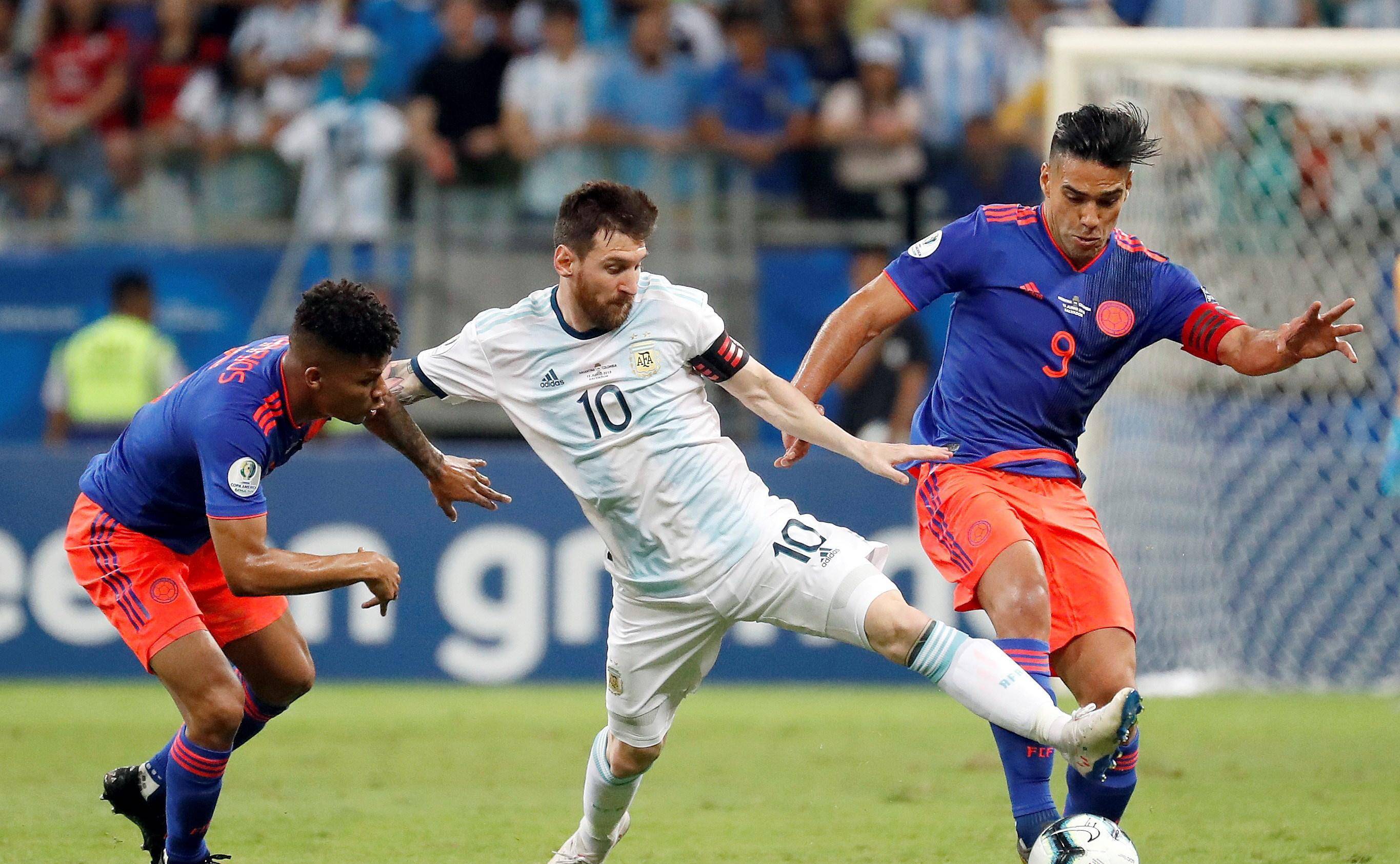 开云体育-梅西在美国队比赛中锐不可当，败北引发热议！-开云体育